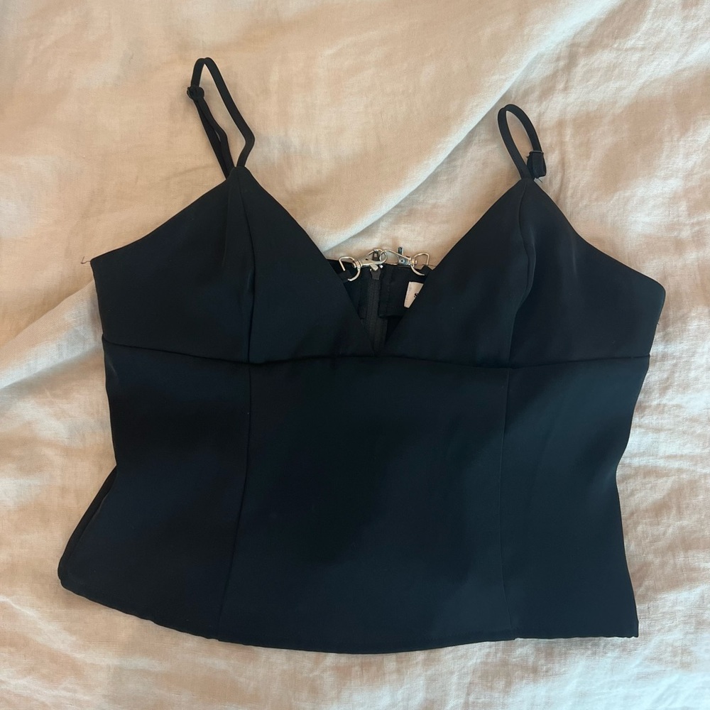 Super down Black top